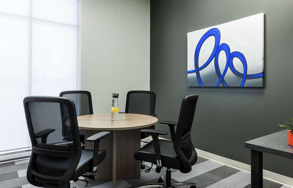 Imperia Hôtel et Suites Boucherville Facilidades foto