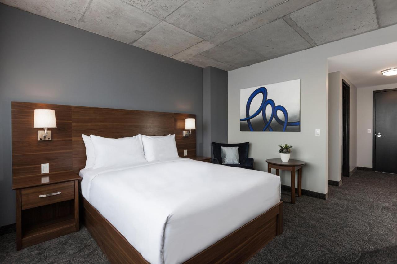 Imperia Hôtel et Suites Boucherville Exterior foto